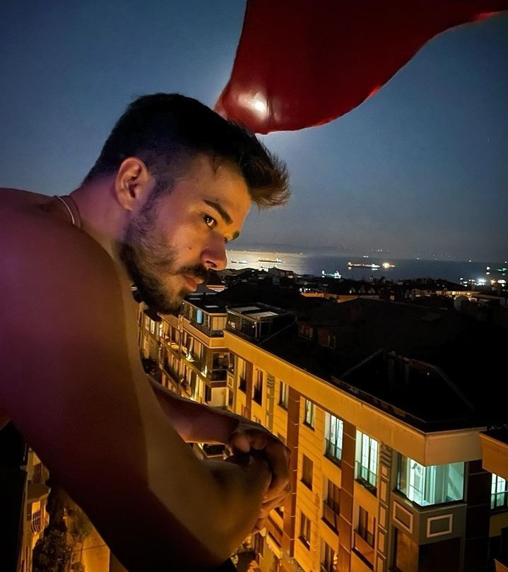 hasekiaycalice's tweet photo. In the night she hears him calling #rothan https://t.co/TxB4txDpWn