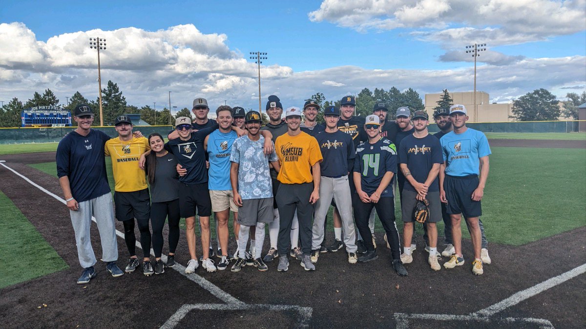 MSUBBaseball's tweet photo. 2023 Alumni Weekend✅

Thank you to everyone involved for supporting, competing, and celebrating with us!

#msubsports #msubbaseball https://t.co/DdMnVITCBW
