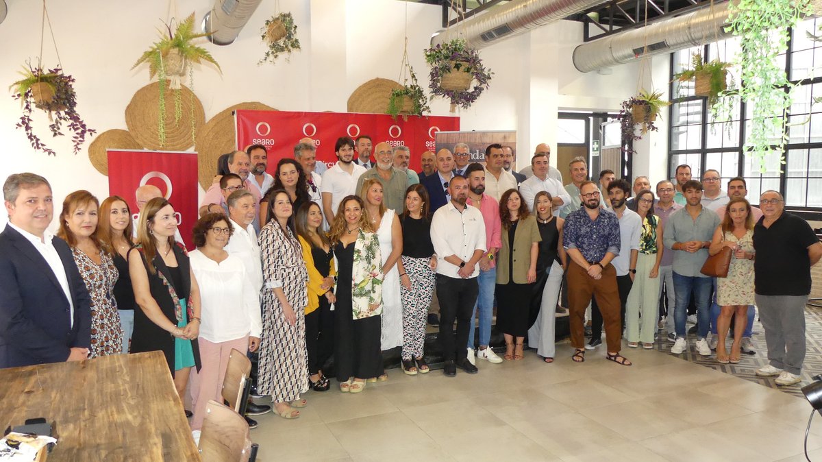 FormacionGecko's tweet photo. GECKO participa en el XXII Almuerzo Networking del Circulo de Empresarios de Negocios Sur, celebrado en la empresa socia Cervezas Vandalia. Aprovechando la ocasión, la asociación presenta el cambio de marca, pasando a denominarse SEARO.
#LaUnionHaceLaFuerza #searo #empresas https://t.co/elL1xYFxw5