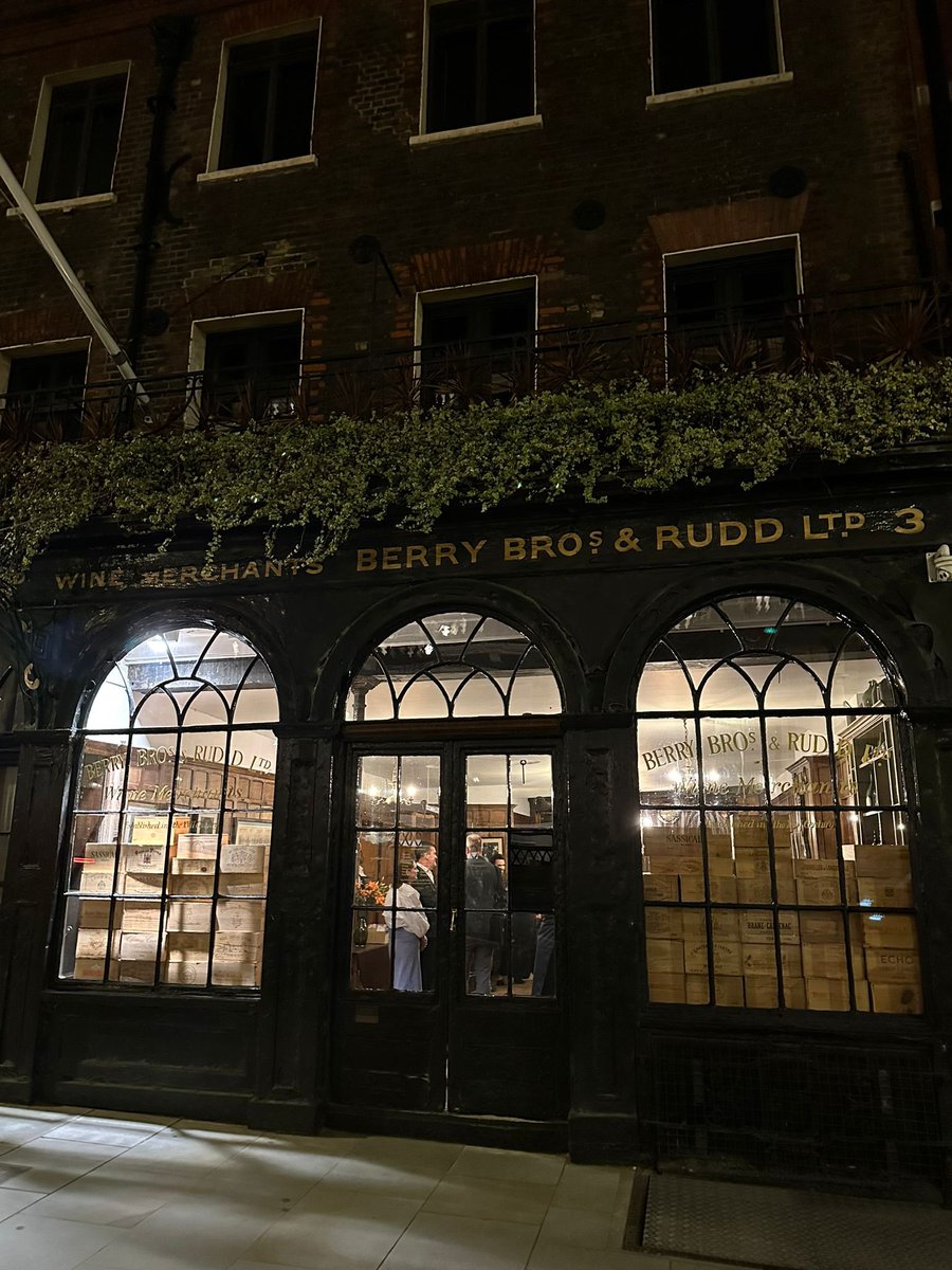 What an evening <a href="/berrybrosrudd/">Berry Bros. & Rudd</a> 🥃🥃