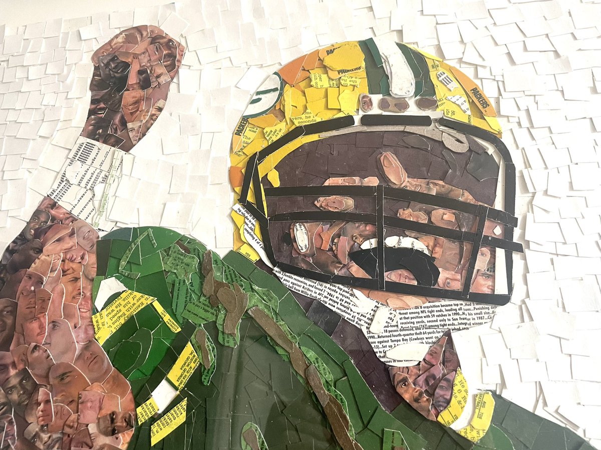 ryansmithart's tweet photo. Brett farve artwork for sale. Made entirely from football cards. Measures 18x18 and comes framed. Asking $800. https://t.co/ZrGNVE3SqC