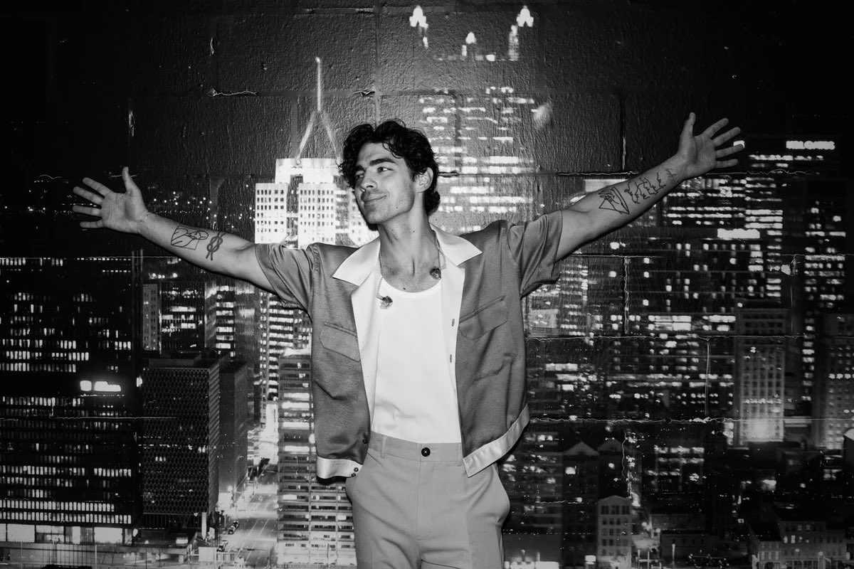 flllywithme's tweet photo. 🖤 https://t.co/19bbbvSBFN