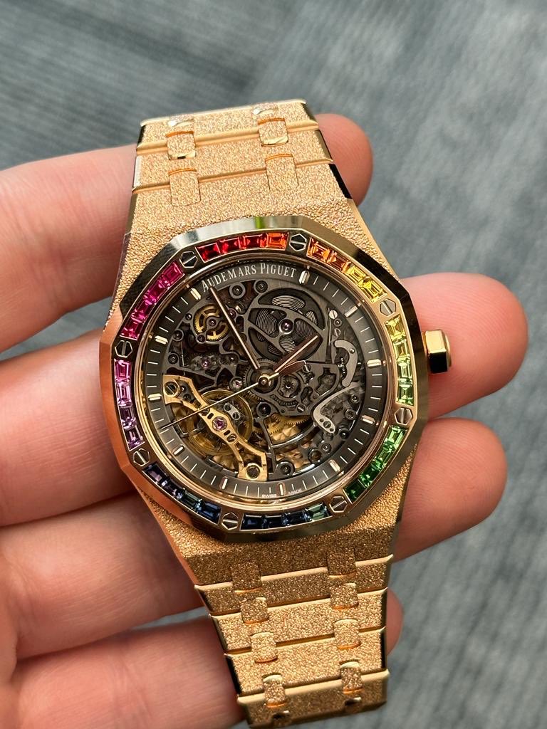 The Luxury Watch Guy tweet media