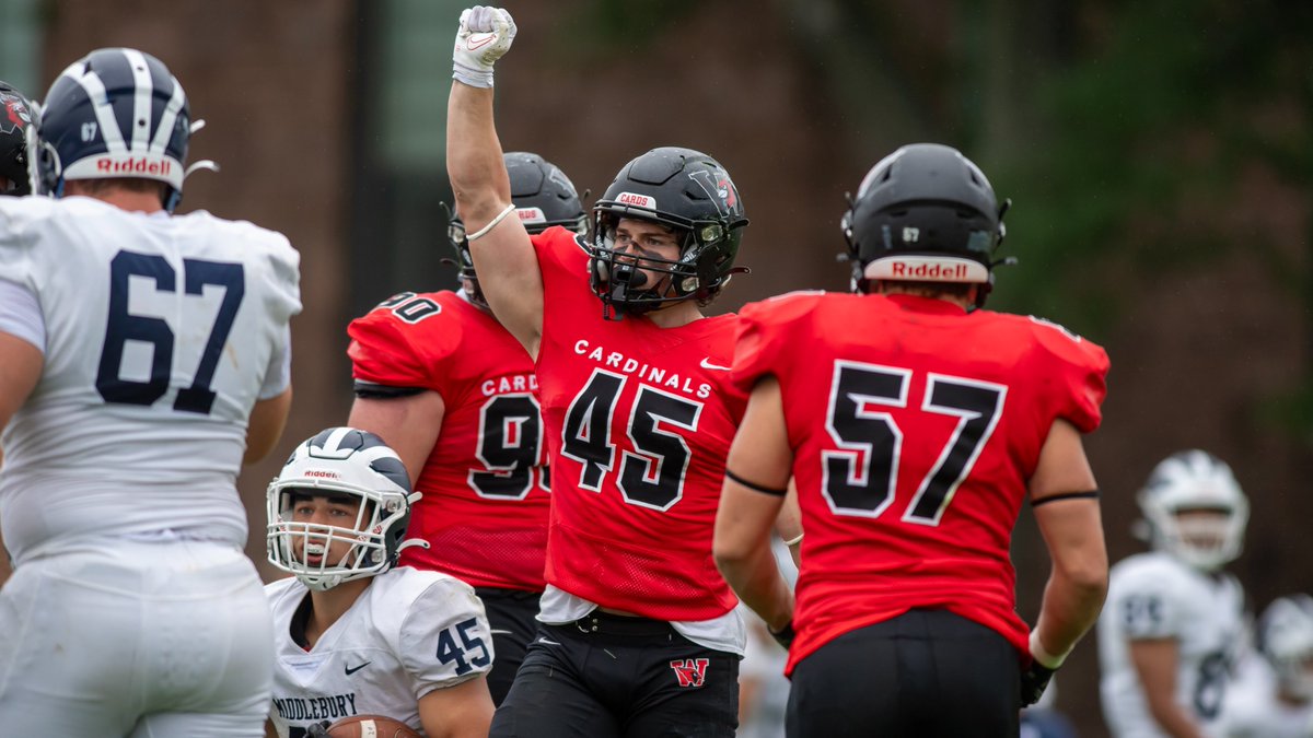 🏈 NEWS | Jake Edwards '24 of <a href="/Wes_Football/">Wesleyan University Football</a> and <a href="/weswrestling/">Wesleyan University Wrestling</a> named semifinalist for Campbell Trophy 

➡️ Edwards is a 3-yr starter and 2022 All-NESCAC 2nd Teamer
➡️ He is a 2023 team captain and sports a 3.859 cumulative GPA as a psychology major

📰 athletics.wesleyan.edu/news/2023/9/27…