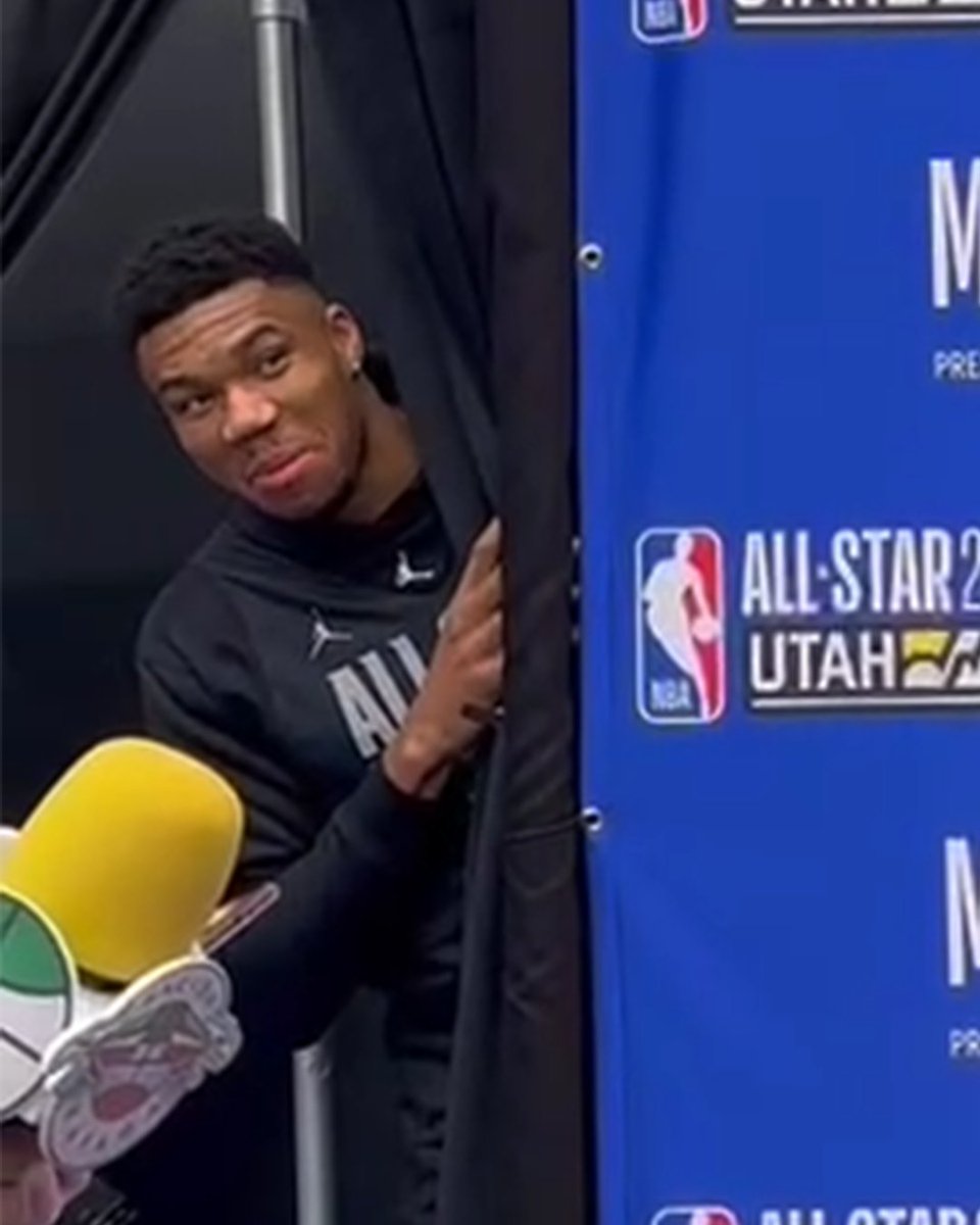 SportsCenter's tweet photo. Giannis right now 👀 https://t.co/ZAa0nUTw2H