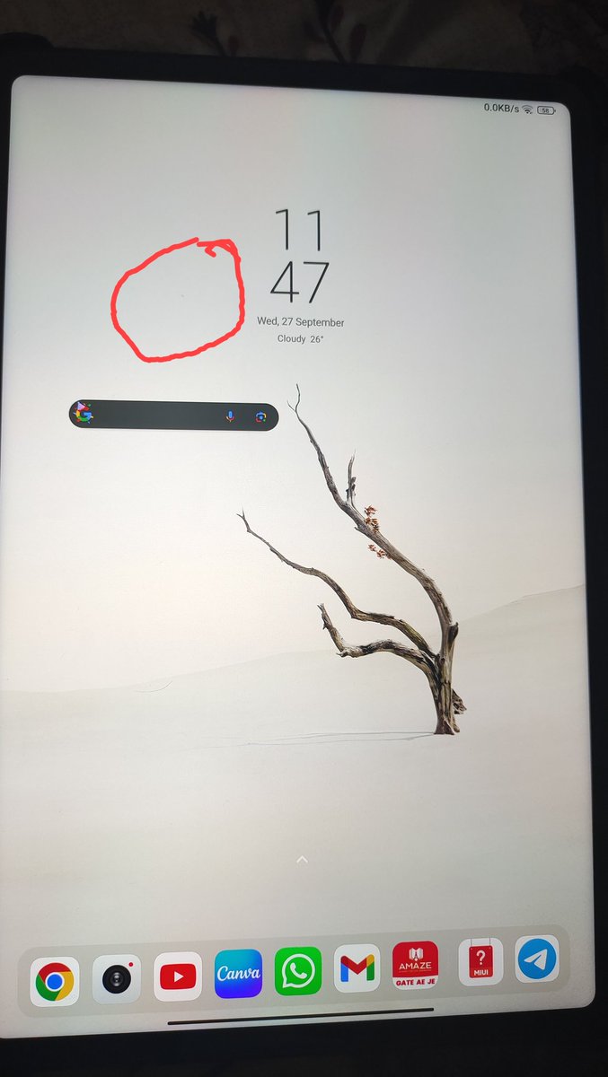 JobinMankunnel's tweet photo. Today a dot appeared on the screen of Xiaomi Pad 6, which is less than 2 months old.
I don't know what to do. 
Please help me @MiIndiaSupport @XiaomiIndia @Xiaomi @manukumarjain https://t.co/uIDpMLaegL