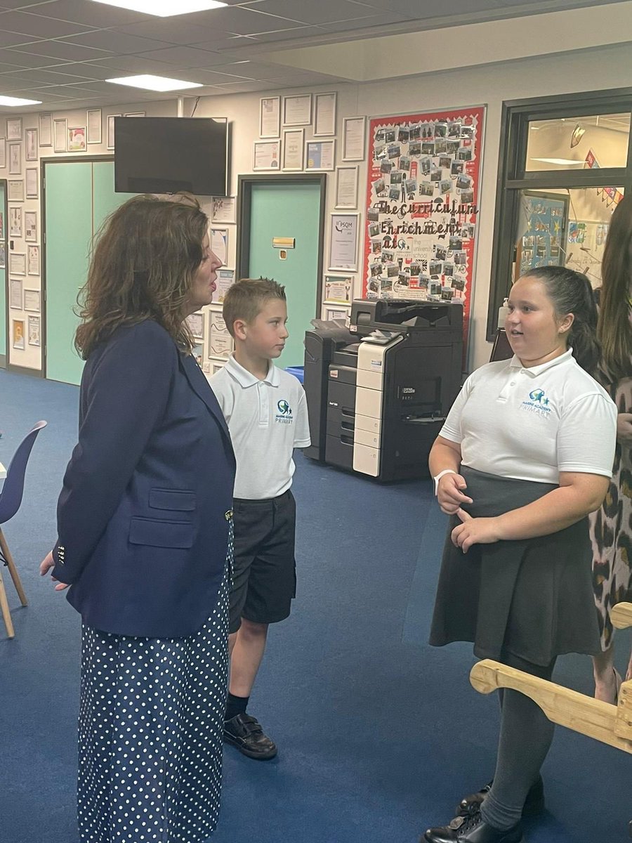 We were honoured to host the @ChildrensComm, Dame Rachel de Souza, today along with @TBPSchool and @ErnesettleSch. The children shared some great ideas on issues affecting them, and how the Prime Minister could help to improve theirs and other children’s lives. #TheBigAmbition