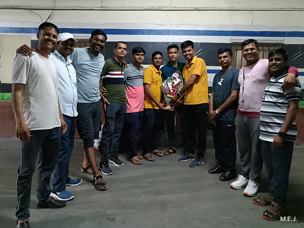 VinayakChauthe's tweet photo. दिल्ली पुरानी पेंशन आंदोलन के लिए हजारो कर्मचारी दिल्ली के लिए निकले... #NMOPS #OPS_RALLY_DELHI__CHALO https://t.co/uGCfAjgwyp