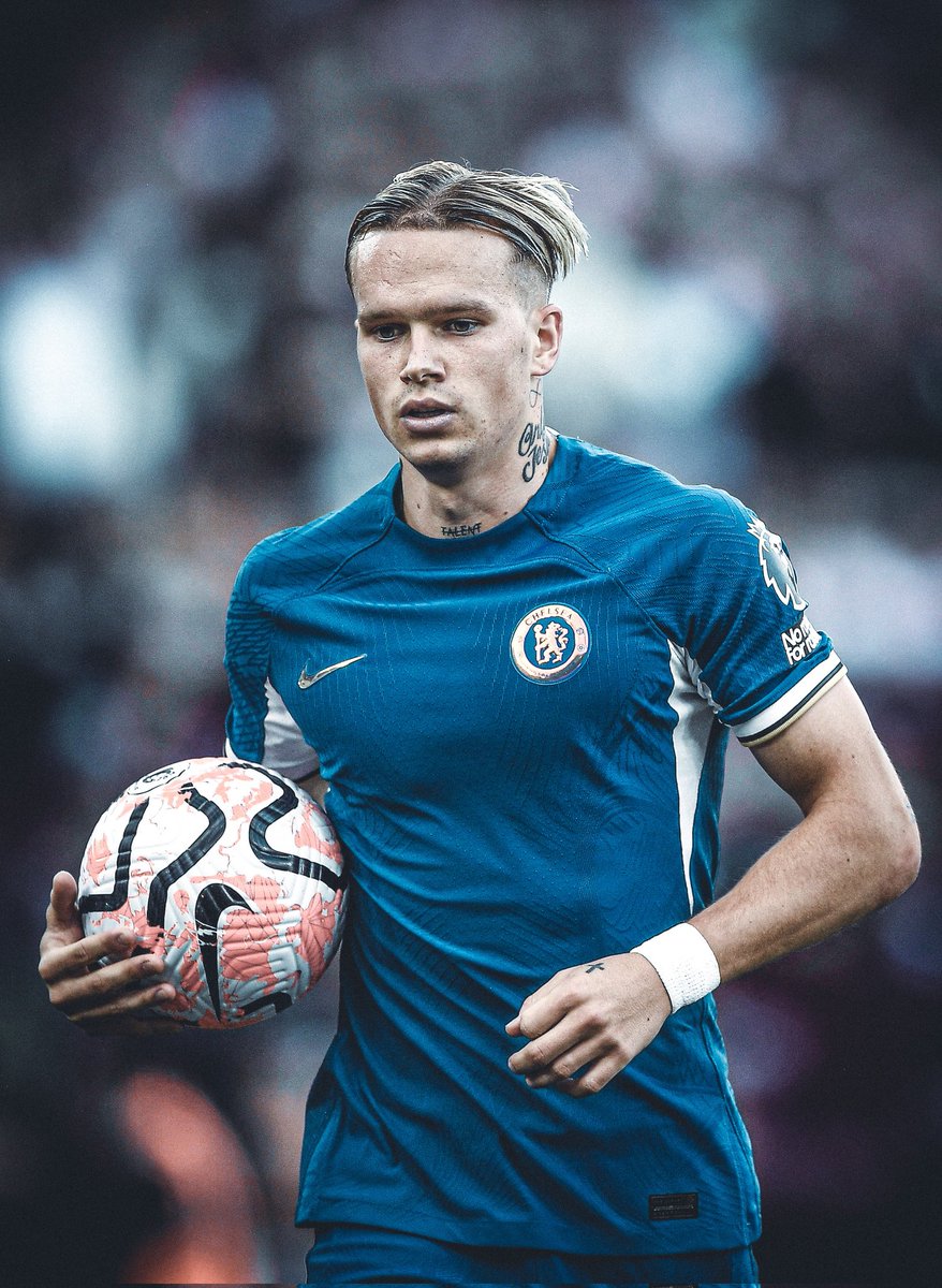 If Mykhailo Mudryk scores for Chelsea today I will give £50 to one person who likes and retweets this tweet 💙