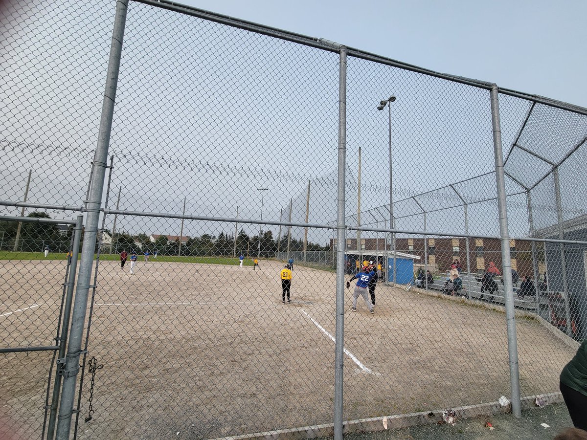 Fine game of ball happening between SPJH Pythons and @BrooksideInt Bulldogs. Great participation by both teams. 👏👏👏