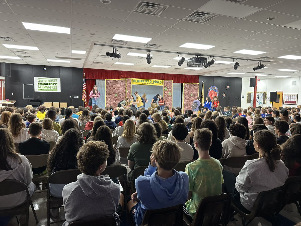 ed_techguru's tweet photo. Students at BRMS watched a Chester PTO assembly called “Post, Like, Share”
Good message! Ask your kids about it! 
@WeAreChesterNJ 
@BlackRiverMS https://t.co/Ued7HW5suu