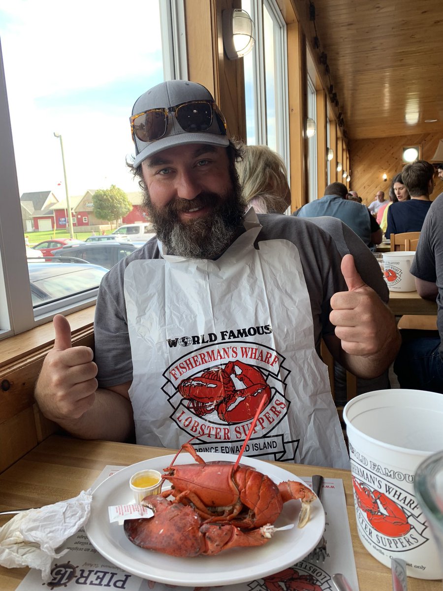 ronaldcannon's tweet photo. @Expedia We just did 3 mths around NA and tried to eat all the cities known dishes. cheesesteaks in Phila. Lobster rolls in Maine. kids loved Goofy’s Kitchen in Disneyland. We also took frozen Nana’s spaghetti so we got a home cooked meal every so often. #expediachats #sweepstakes https://t.co/ltDiW0b4CM