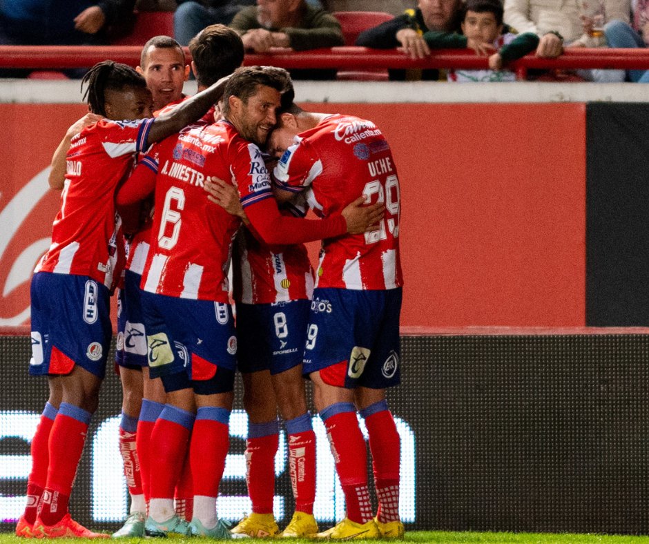pbenaventeg's tweet photo. 🚨#GIVEAWAY POTOSINO🚨

¡TE REGALAMOS BOLETOS PARA EL #ADSL vs #CruzAzul! 🎫 
 
1⃣ Sigue a @calientesports y a mí 📲
2⃣ Dale 🔁 y ❤️
3️⃣ Comenta quién es tu jugador favorito usando el hashtag #MásAcciónMásDiversión🔥

🎫 ¡Se regalarán DOS PASES DOBLES! https://t.co/Ja9GI9PTR1