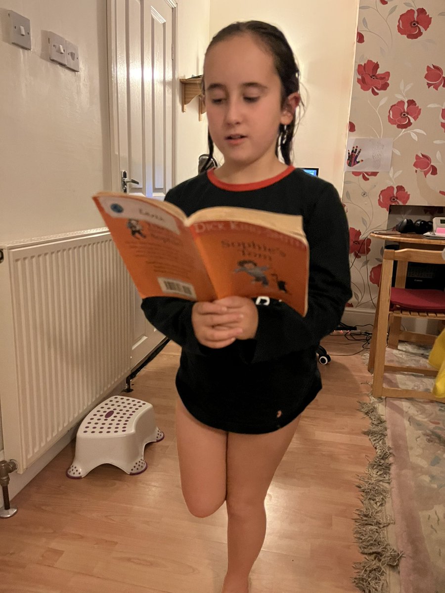 lauradr73125367's tweet photo. @priory_primary Eliza trying to read whilst stood on one leg for this week’s challenge 👏🏻 https://t.co/oE1qqt4tNX