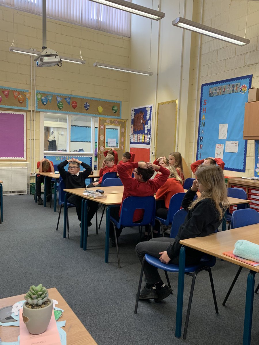 Miss_Isles_HPS's tweet photo. P5I took part in lesson 3 of Climate Action Week 2023 #keepscotlandbeautiful We had fun learning about climate change and ways in which we can become a net zero nation. We also started making our posters of how we want our futures to look like in 2045 ♻️🌲🦔! https://t.co/i8o5Rb5yd6