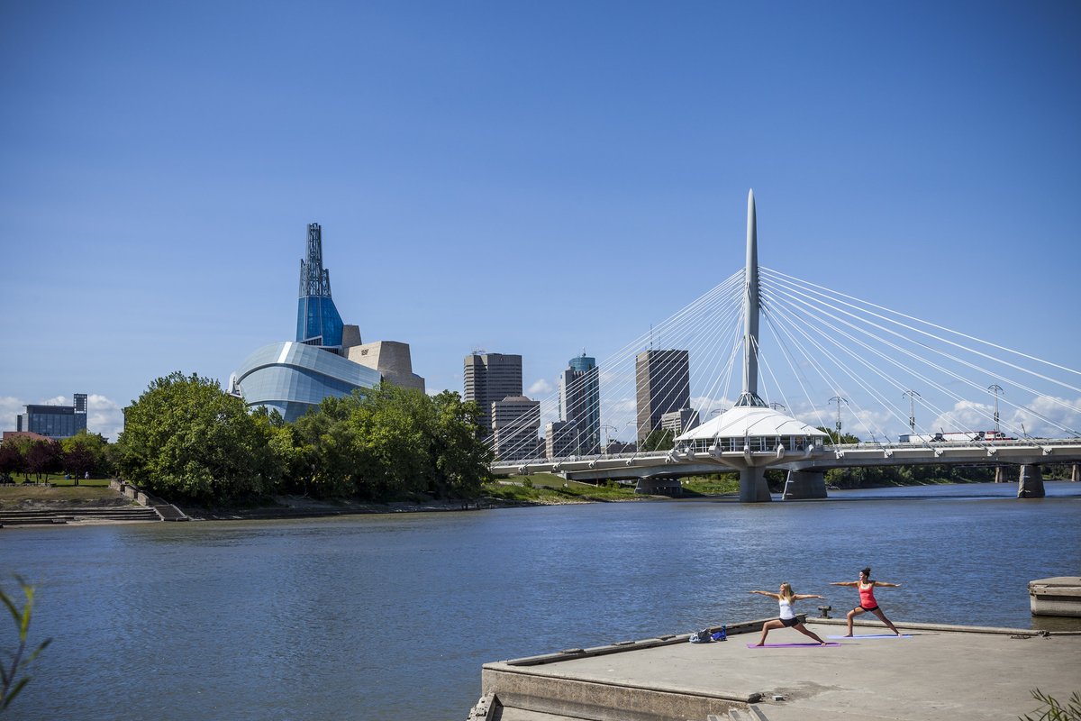 CMHR_News's tweet image. Did you know that Manitoba welcomed over 10 million visitors in 2019? Today, on World Tourism Day, we want to give a shoutout to our tourism partners @TravelManitoba, @TourismWPG, Tourisme Riel, @IndigenousMB and @ExploreCanada! 
#ExploreCanada #OnlyInThePeg #ExploreMB