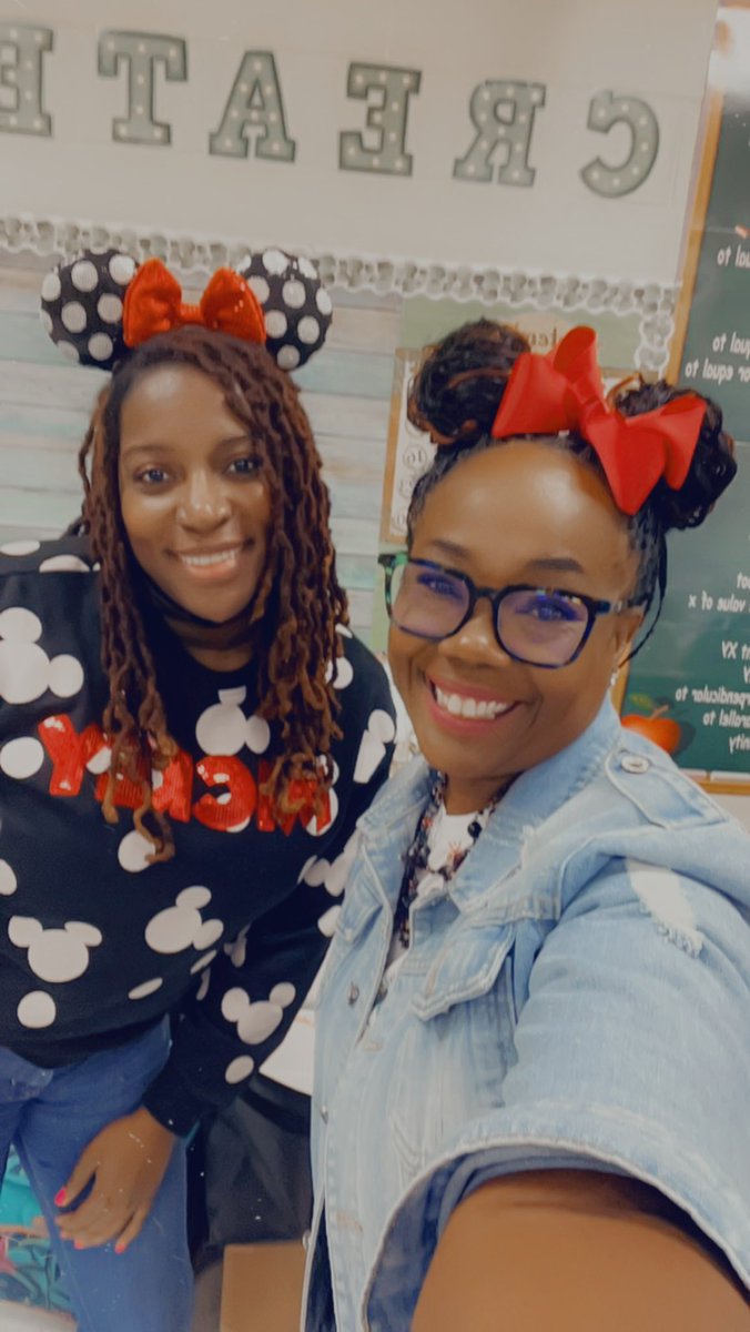 Moneek Daniels tweet media