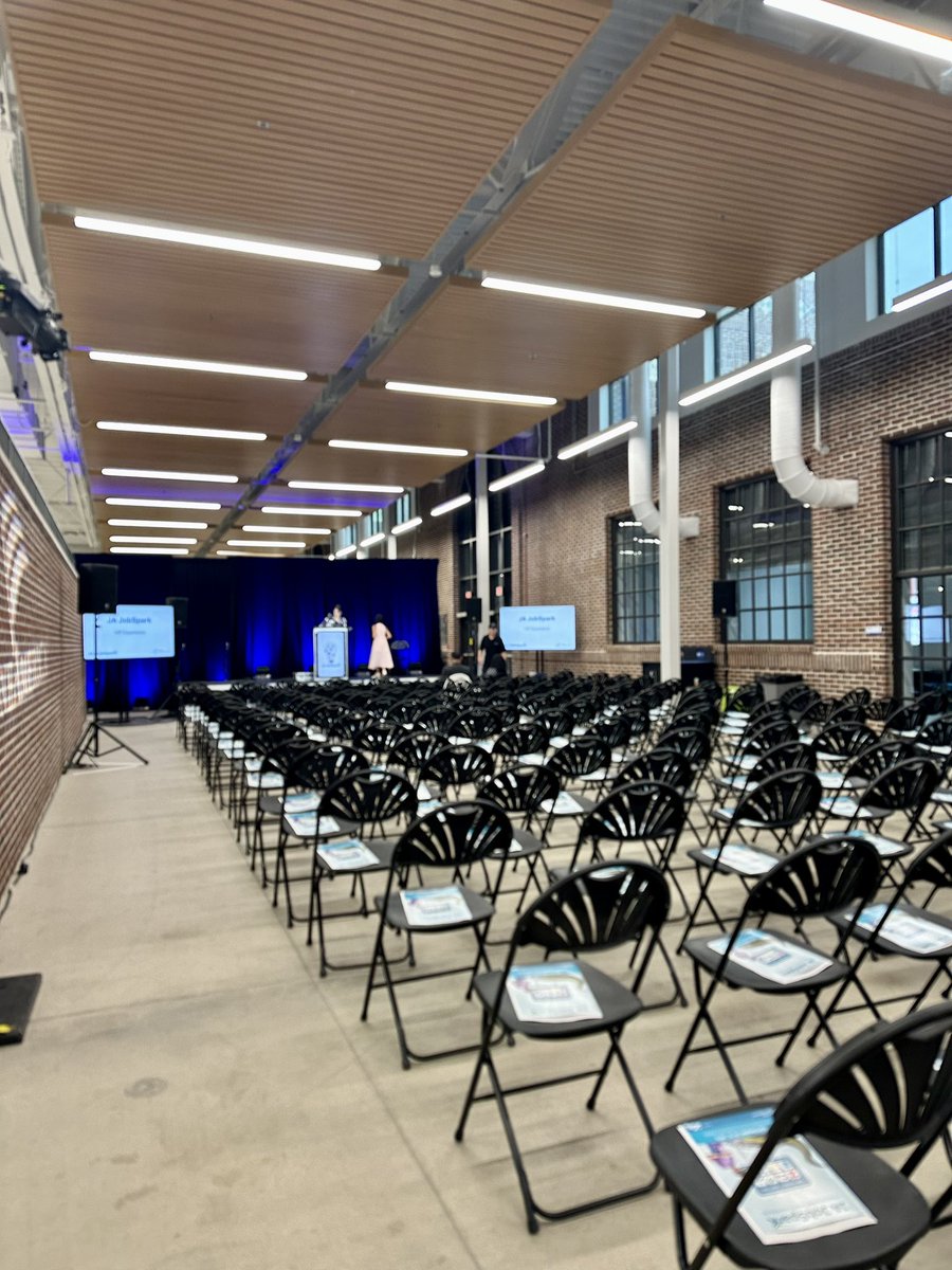 Schmidt Associates goes to JA Jobspark!! <a href="/JA_USA/">Junior Achievement</a> <a href="/IndyStateFair/">Indiana State Fair</a> <a href="/JACentralInd/">JA Central Indiana</a> Hands On Minds Open!