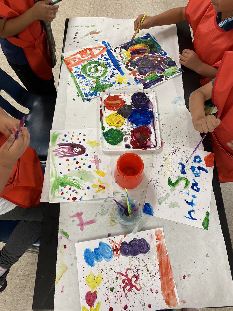TheMrs_Madden's tweet photo. @DunnES_AISD Check out what we’re doing in the art studio this week. @ArtishaHolmes  We learned about our primary and secondary colors and some word art last week. This week we applied what we learned. The kids are having the times of their lives✨🎨👩‍🎨🧑‍🎨🖌️ #DunnHasArt https://t.co/UMp0TAtynN