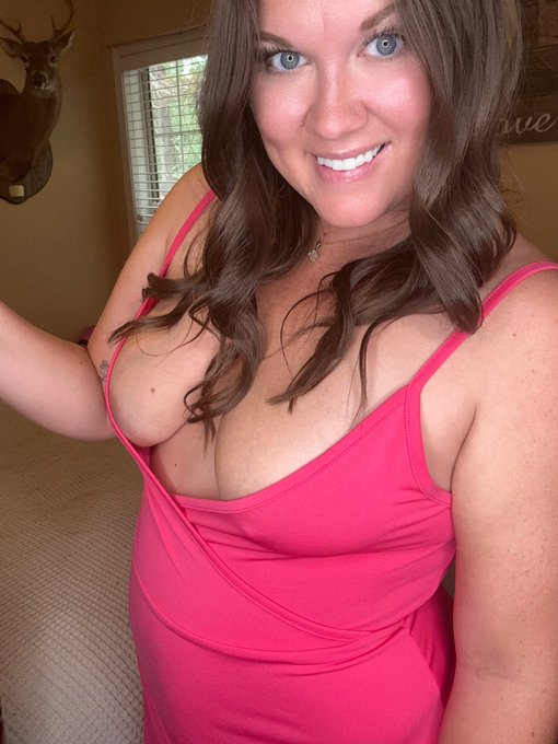 Hey babe 💓 https://t.co/3JdCNQEYse