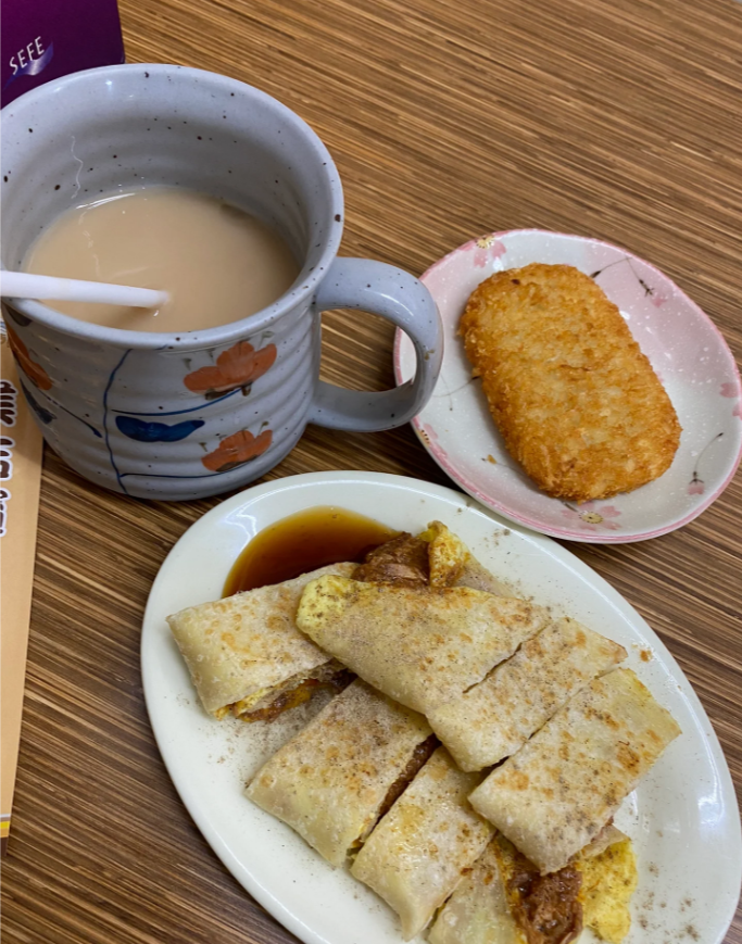 linxiner96201's tweet photo. 嗨 我是小涵 
美好的一天 從現在開始 
#賴kf5665 https://t.co/KQCzhDLrQc