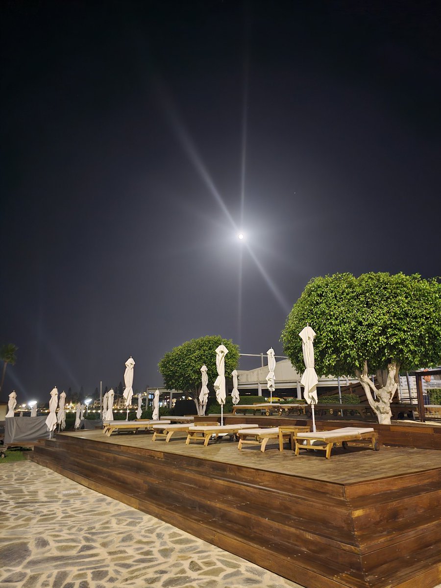 A spontaneous click of the camera 🔥🔥🔥

#photography #Cyprus