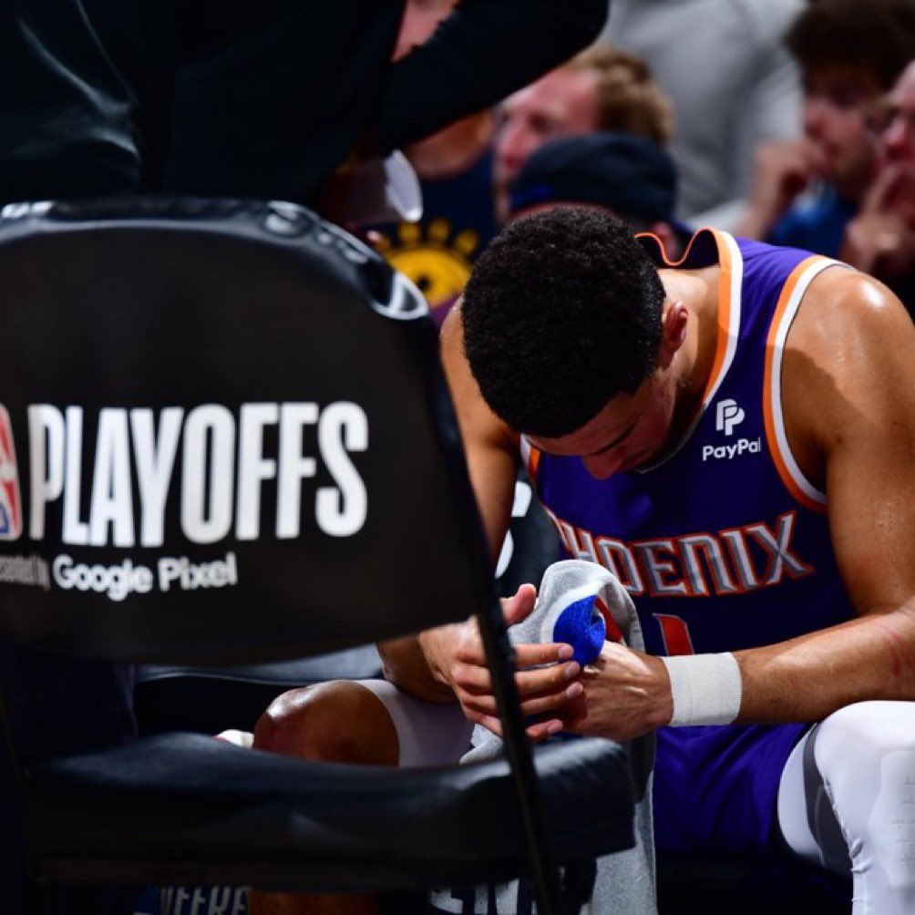 AndrewLeezus's tweet photo. Devin Booker is the final remaining player from the Suns 2020-21 Finals team. 

Wow, time flies. https://t.co/PCiCwqPj12