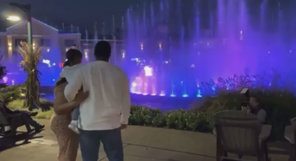 ThePattenFamily's tweet photo. @Expedia A6:  Every year we go to the Smoky Mts in Pigeon, Forge TN and in 2020 my husband surprised me with a 💗💙gender reveal just for me on The Island of Pigeon Forge. It was magical!! #Expediachat #Sweepstakes https://t.co/8YGOjwSlJM