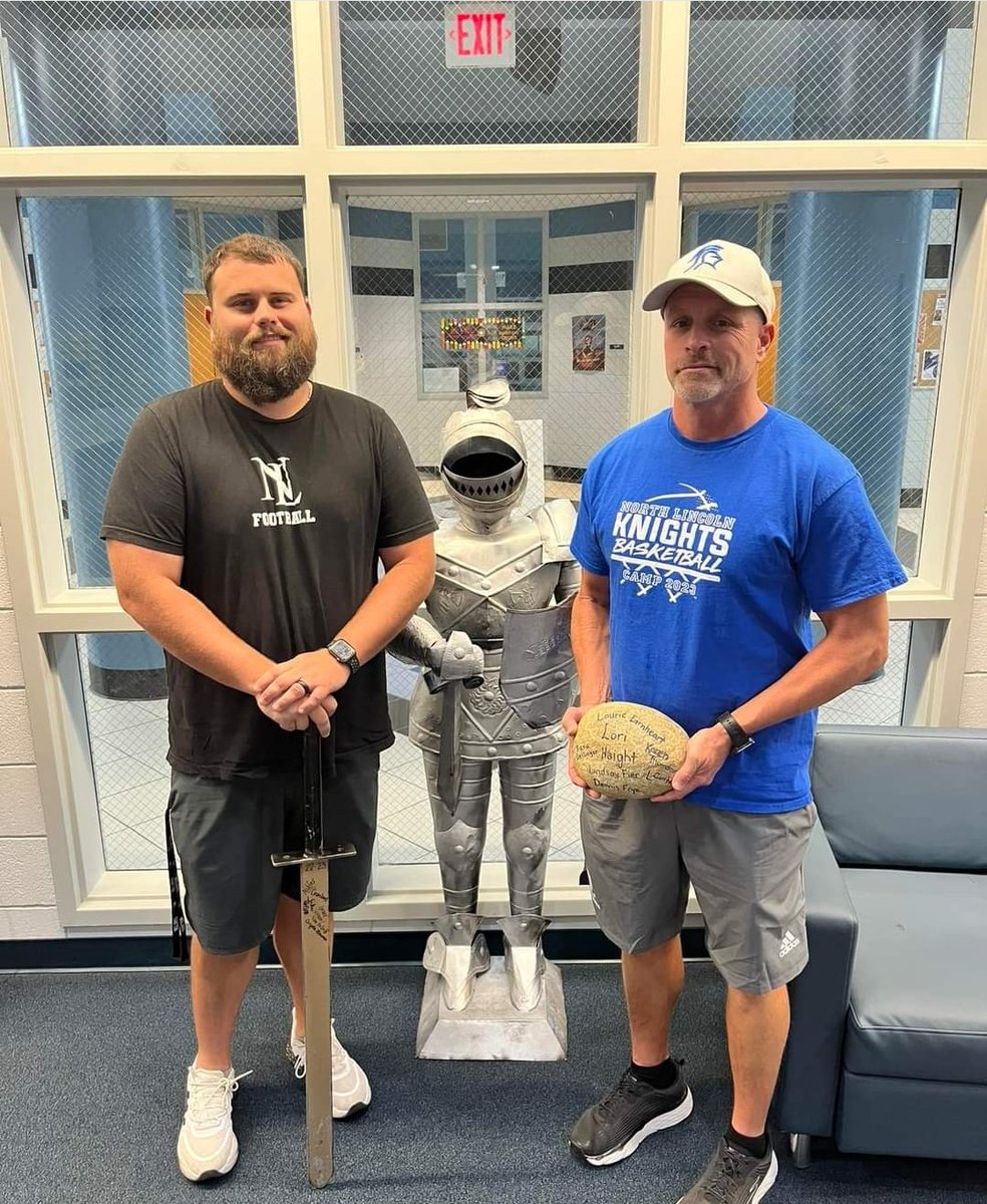 Congrats to Coach Walker and Coach Custer for being recognized with the Sword and Stone at our staff meeting for going above and beyond in the classroom and on the field!
#engage
<a href="/NC_LCS/">LCSNC</a>
