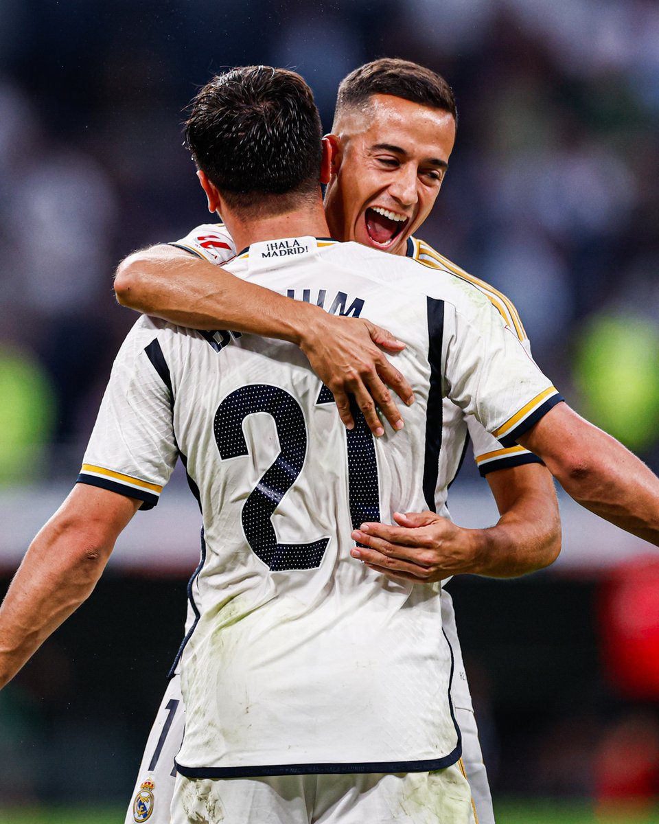 realmadriden's tweet photo. 🎼 AND IIIIIIIIIIIIIII WILL ALWAYS HUG YOUUUUUU! 🎼 https://t.co/FbXZhtTqu2