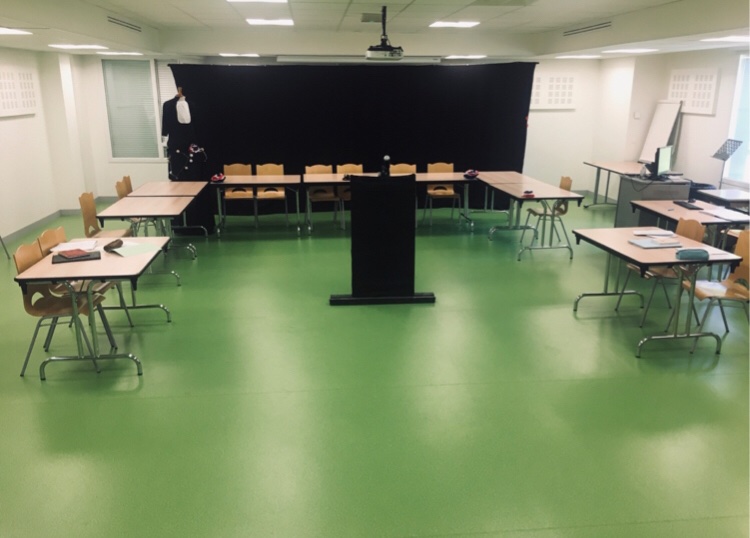 LokoliStephanie's tweet photo. #Poursuite de l’exploration judiciaire du Papa de Simon, Maupassant 
#préparation à la journée du #droit dans les collèges @CNBarreaux @cdad73 @ElianPOTIER1 
« Harceler/ Harcelé ? » 
#Interroger le texte 📖 le mettre en relation avc 1article de #loi⚖️ https://t.co/41qPbNLeEx