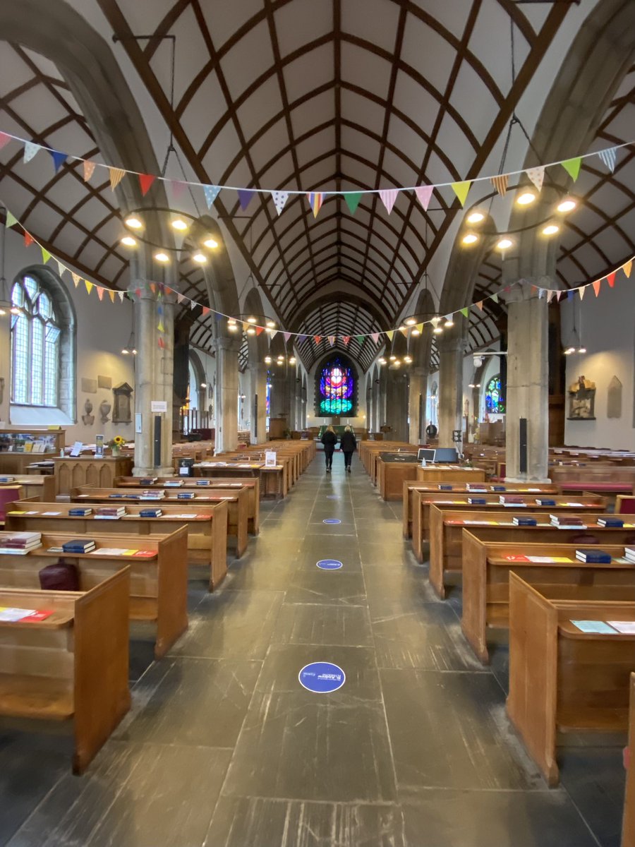 Lyn_Tout's tweet photo. @marjonuni im already excited for graduation this year. St Andrews is so beautiful https://t.co/R9p7hWtUT0
