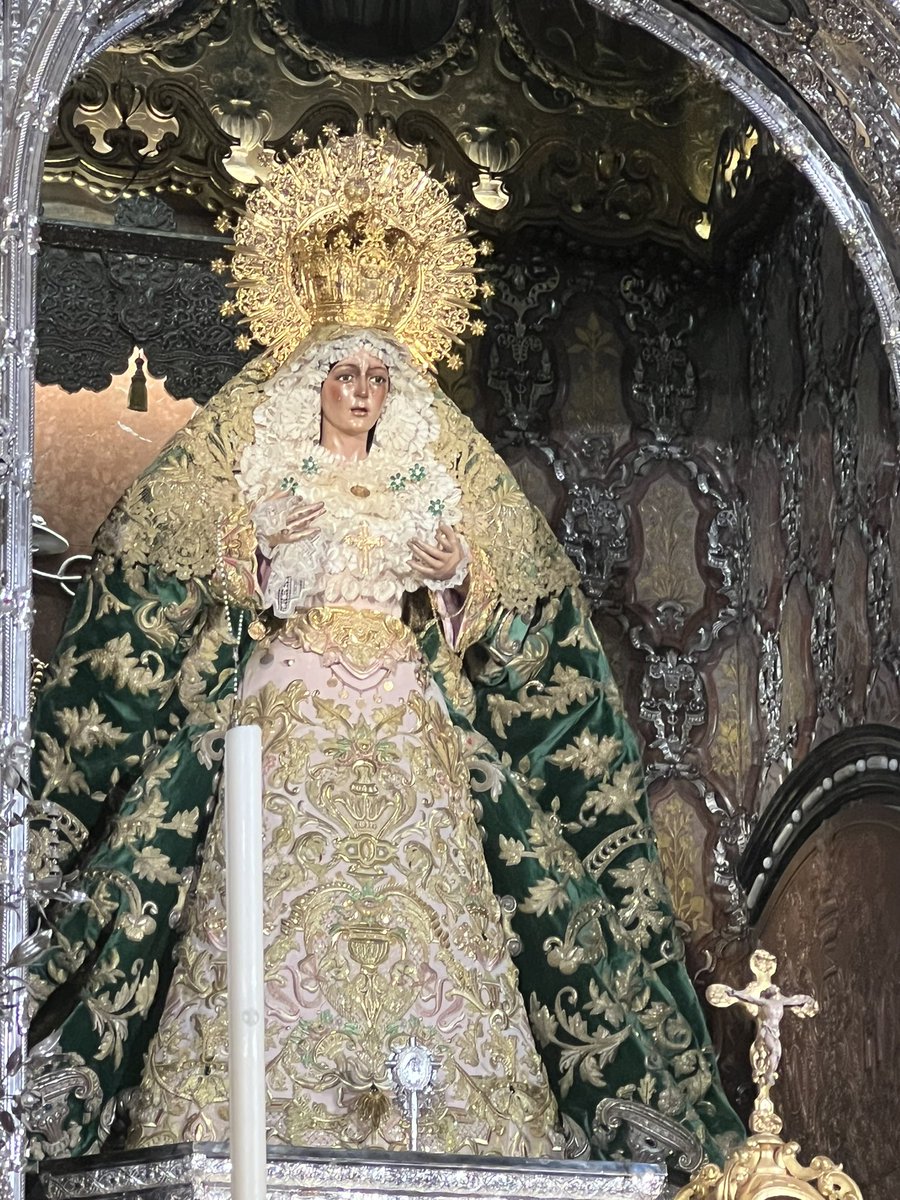 Sevilla, tierra de Esperanzas.💚💚✝️
#EsperanzaMacarena 
#EsperanzaDeTriana