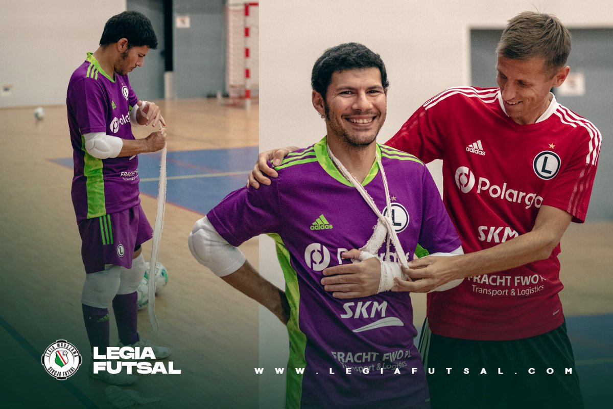 legiafutsal's tweet photo. Przyszedł 𝗠𝗶𝗹𝗲𝘀 i pomógł 😎 #Pracujemydalej przed sobotnim spotkaniem przeciwko #WeMet #FutsalClub 🔴⚪️🟢
🗓 #LEGIAFUTSAL - #WEMET #KAMIENICAKRÓLEWSKA
⏲ 30.09 (sobota) godz. 18:00
🎫 https://t.co/X2PRnEMhdv https://t.co/f2NprmOCCt
