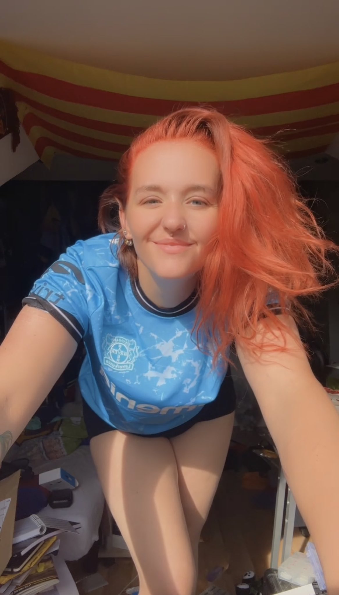 Just smile it’s the only thing that’s left https://t.co/dr9GenpJGJ