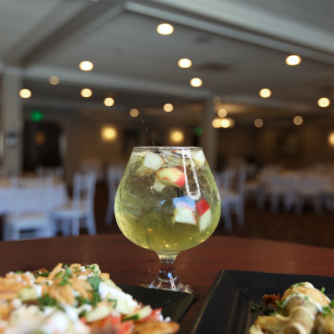Chelo's Bar & Grille tweet media