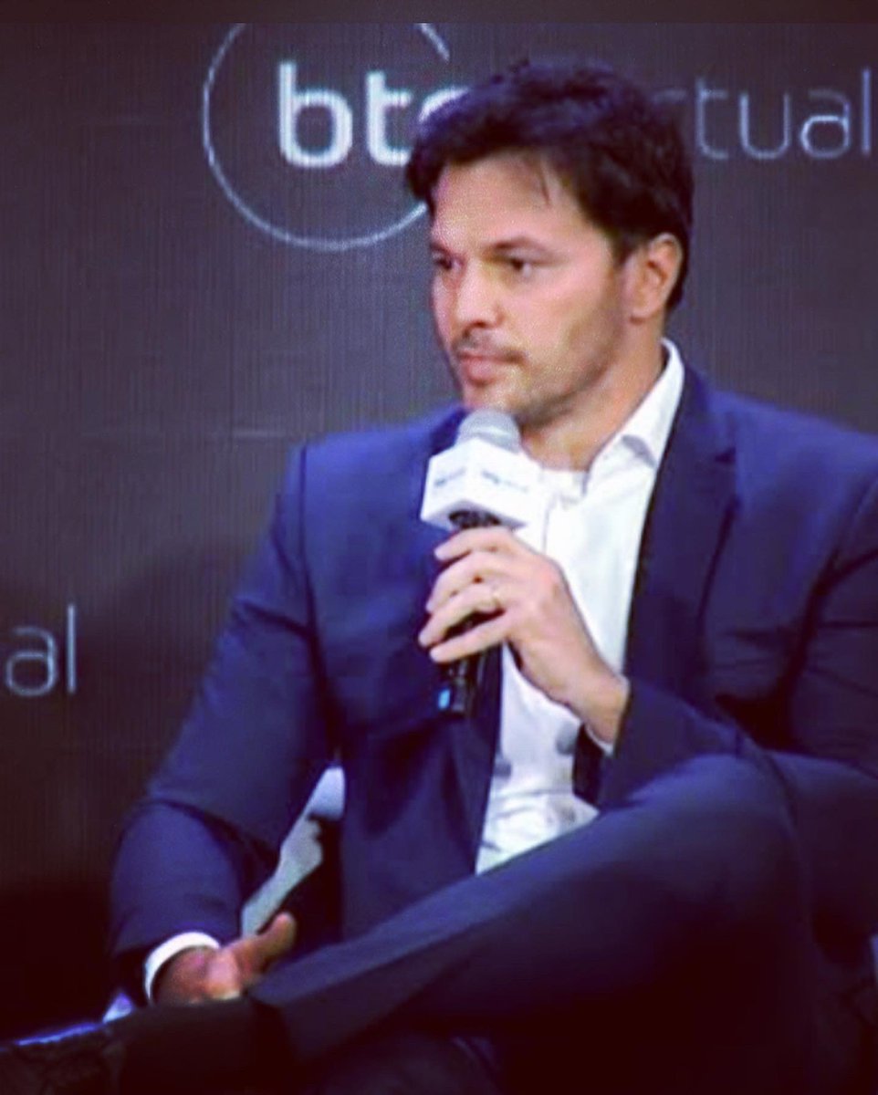 Nos últimos meses tenho encarado uma nova missão no setor privado.
Tenho conseguido ter a mesma energia e adrenalina pq a cultura do @btgpactual é de trabalhar em equipe, 24h por dia sem medir esforços para prestarmos o melhor serviço para os nossos clientes e lutarmos por um