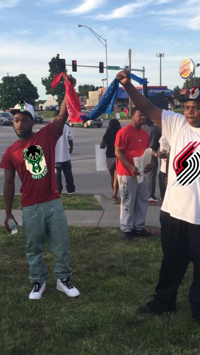 blazers_palace's tweet photo. To all of Blazer and Bucks Twitter and fan base, it’s time to become one. 🙏🏻

#RipCity #FearTheDeer https://t.co/gvWjfWFKEB
