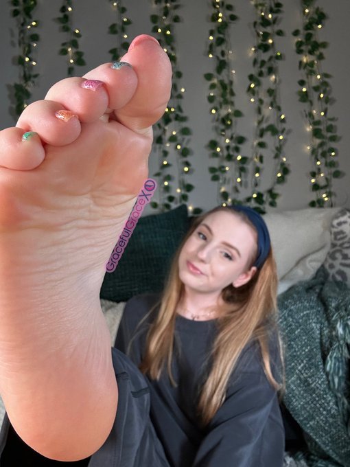 Your work day distraction is here !🍂🤎  #fallfeet #feetinyourface #FOOTFETİSH #Feet https://t.co/XEKB<a href="/tag/fallfeet"class="tags">#fallfeet</a><a href="/tag/footfetish"class="tags"><span>#footfetish</span></a><a href="/tag/feet"class="tags"><span>#feet</span></a><a href="/tag/feetinyourface"class="tags"><span>#feetinyourface</span></a>