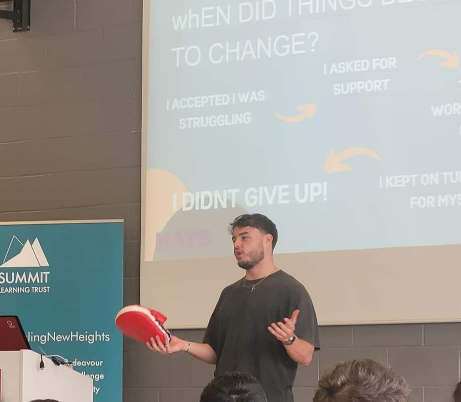 Our Y10&amp;Y11 <a href="/CockshutHillSch/">Cockshut Hill School</a> feeling inspired by <a href="/DanielJWilsher/">Danny Wilsher</a>  today, great to hear about his career journey &amp; insight to his experiences, barriers and issues #raisingawareness #mentalhealth #100talksforchange