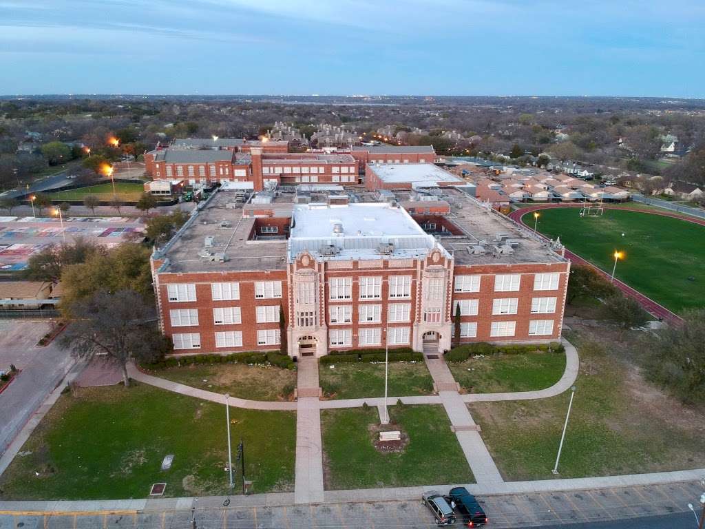 We have been working tremendously hard in our Bond department to ensure that we reshape urban education. Here's a glimpse of one of our previous projects. We will be publishing content for you guys to stay up to date with ALL the projects. #Dallasisdbond #MyNewDallasIsd