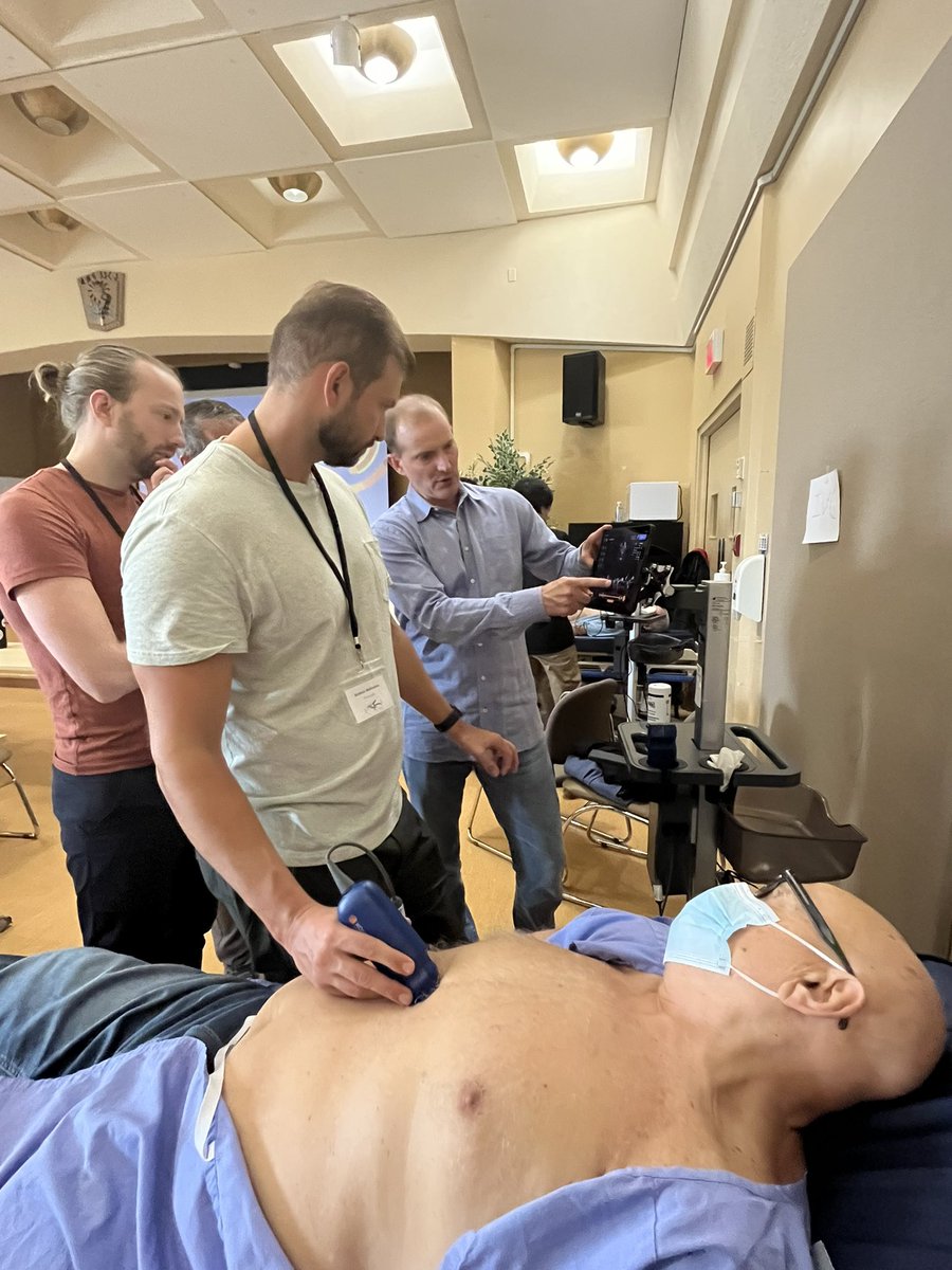 HandRConference's tweet photo. VExUS Course HAPPENING NOW! @khaycock2, one of our faculty experts, teaching participants about Hepatic techniques on the Kosmos by Echonous

@kosmos_echonous https://t.co/yoXMnIXY7A