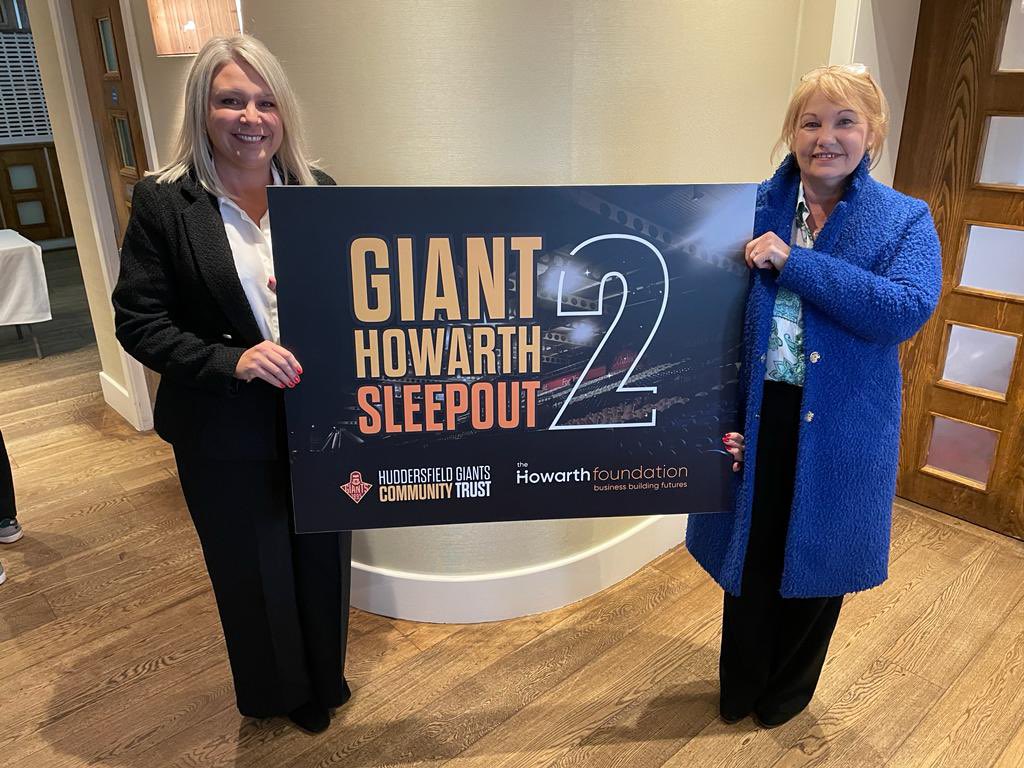 Huddersfield Giants Community Trust (@giantsct) on Twitter photo ๐ค Amanda Calton from <a href="/RavenhallGroup/">Ravenhall Insurance</a> will be joining us on Friday 13th October at The Giant Howarth Sleepout to raise awareness and vital funds to support individuals in our local community!
โณ Less than 3 weeks to go but you can still get involved ๐ฒ hgct.co.uk/ghs-2 ๐ค Amanda Calton from <a href="/RavenhallGroup/">Ravenhall Insurance</a> will be joining us on Friday 13th October at The Giant Howarth Sleepout to raise awareness and vital funds to support individuals in our local community!
โณ Less than 3 weeks to go but you can still get involved ๐ฒ hgct.co.uk/ghs-2