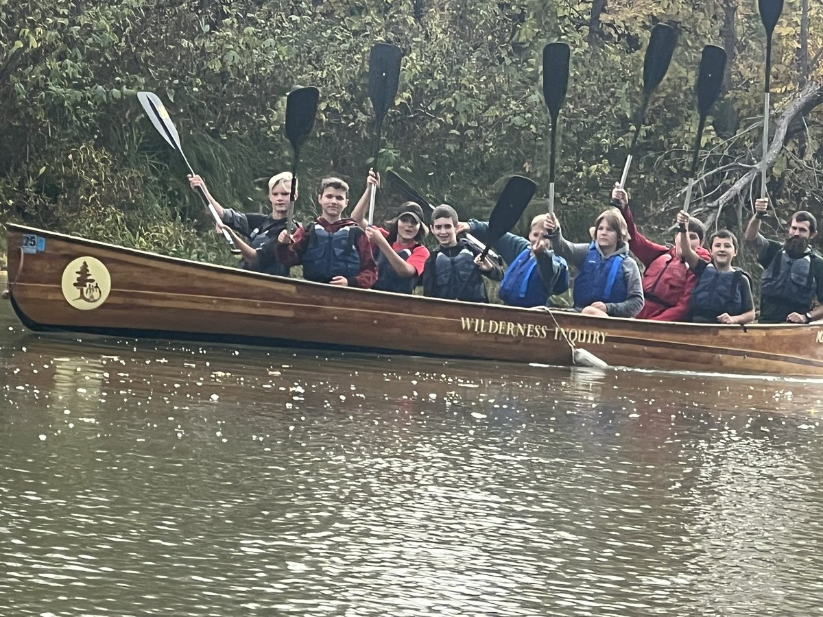 JonSailer's tweet photo. I canoe this would be a good time! @schroederms_gf @SMSRiverWatch https://t.co/qKseJWLCiT
