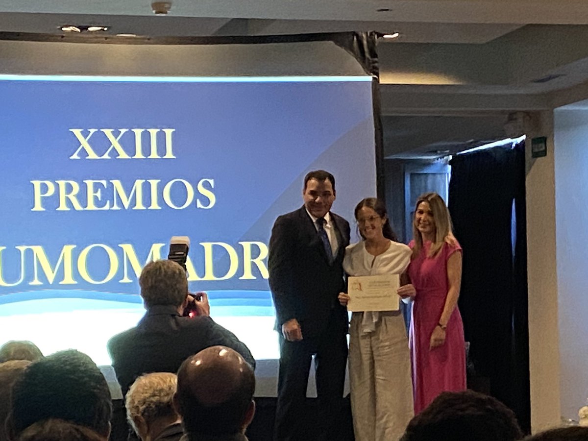 Premio bolsa de viaje a nuestra residente, la Dra Adriana Rodriguez Perojo <a href="/arperojo/">arperojo</a> para su estancia en el Hospital Pitie-Salpetriere en XXIIIpremios Neumomadrid . <a href="/Neumologia_HUG/">Neumología Hospital Universitario de Getafe</a> <a href="/NeumoMadrid/">Neumomadrid</a>