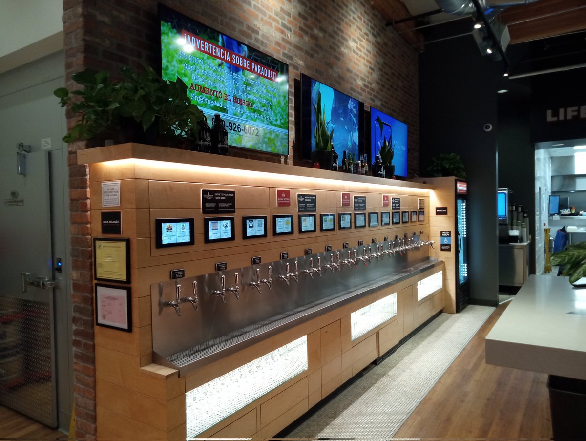 Chomperapp's tweet photo. Blast and Brew Madera California https://t.co/yOsW9HjkBd