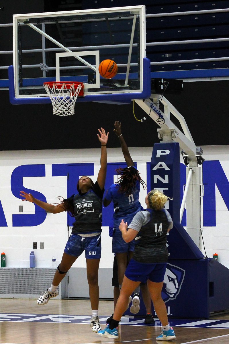 EIUWBB tweet picture