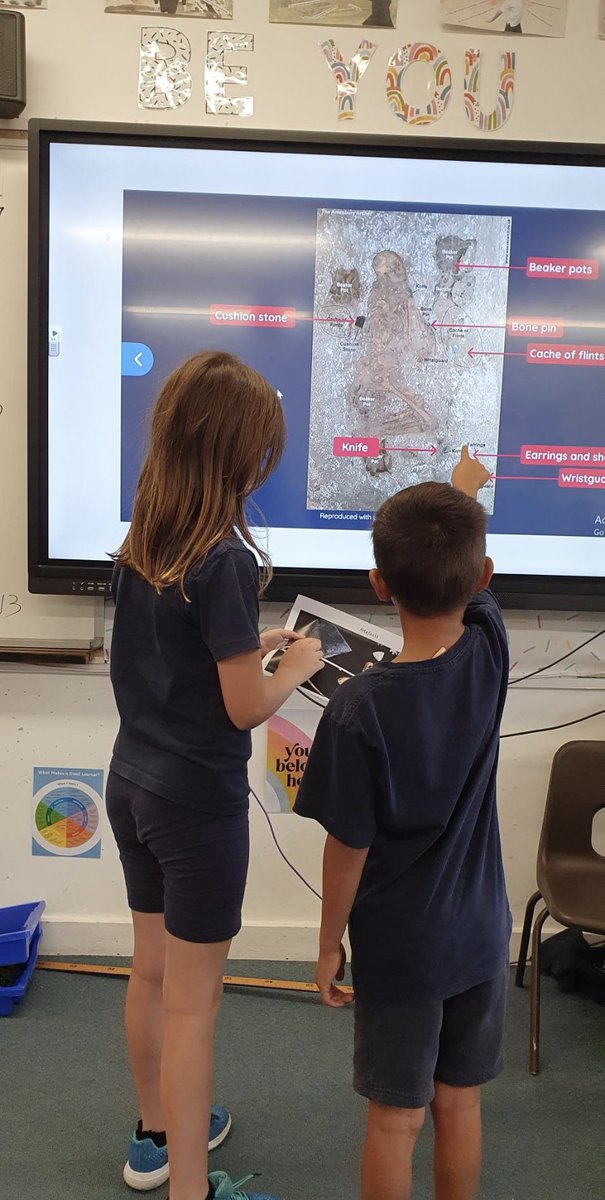 Today we became artefact detectives in year 3, using clues from artefacts found on a dig close to Stonehenge. We discovered the items belonged to The Amesbury Archer, dating back to 2,300BC! Wow! 🏹🕵🏼‍♂️🕵🏼‍♀️

<a href="/DanesfieldSchl/">Danesfield School</a>