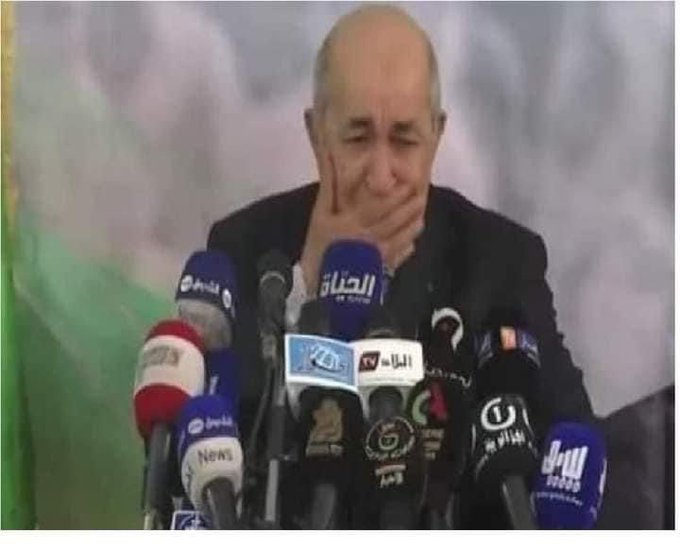 abdelhaksnaibi's tweet photo. هذا الرجل العظيم في عهده لم تقبل الجزائر في البريكس 

في عهده شهدت الجزائر أطول الطوابير في العالم 

في عهده لم تفز الجزائر بتنظيم الكان 2025 و 2027 و 2029

في عهده حصل المغرب على اعتراف الولايات المتحدة وإسرائيل وإسبانيا بمغربية الصحراء 

في عهده تم افتتاح أكبر عدد من القنصليات في الأقاليم الجنوبية للمملكة 

في عهده اندحرت الدبلوماسية الجزائرية في إفريقيا 

وفي عهده تخلصت معظم الدول الإفريقية من الوصاية الفرنسية 

كم أنت عظيم أيها الزعيم البطل 
#كان_2025 
#المغرب_2025