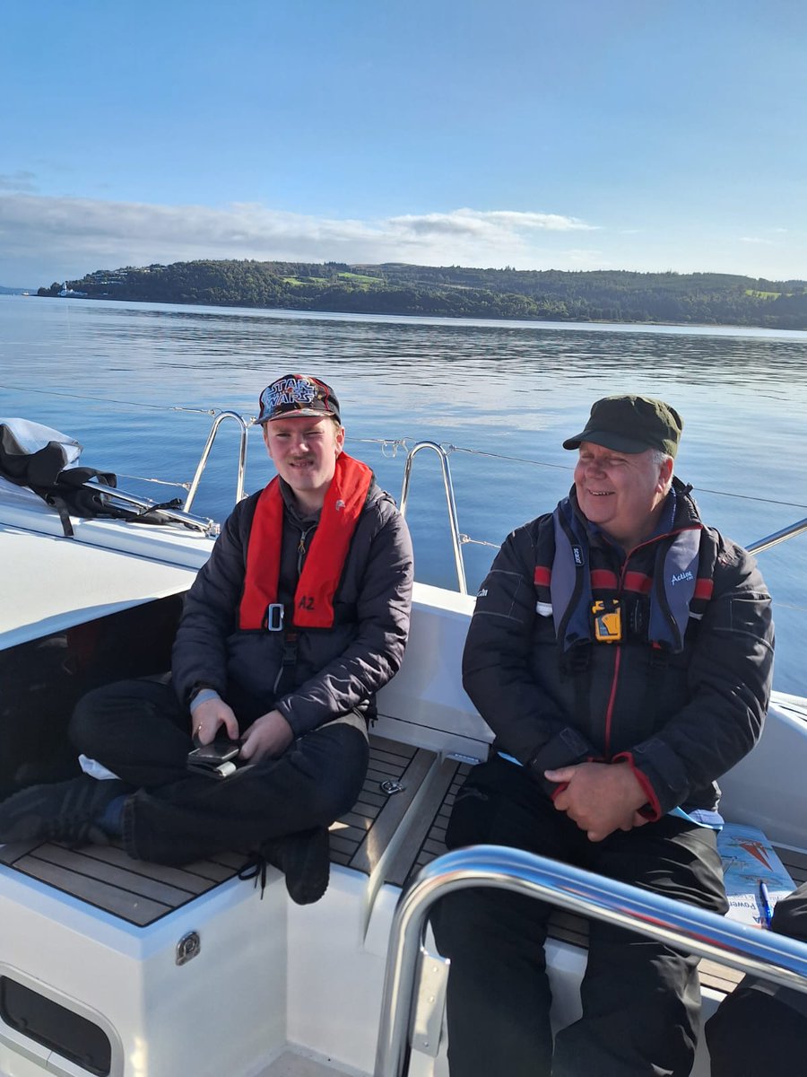 We didn't venture out today but Saturday was another great September sailing day with the McKinnon family. The season is coming to an end but we love those autumn days afloat.